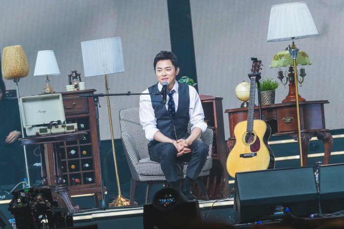 'New singer Cho Jung-seok' Debuted today (30th) ♥ Spider → IU, 99s'20 Year's special human connection all out'