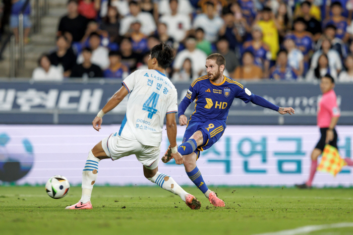 'I can't believe I scored 9 goals in the East Sea.' Arabidze's multi-goal  goal → Ulsan, 5-4 win over Pohang'Reclaiming the Leadership'