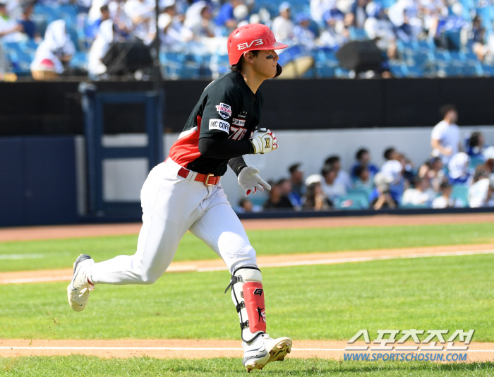 Kim Do Young's 35th home run bam! He took another step toward '40-40' 