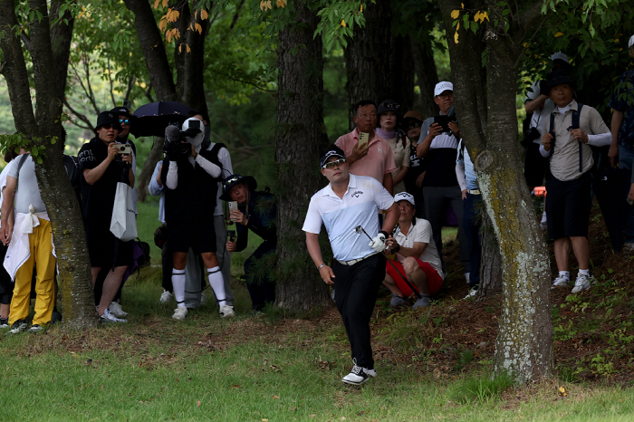 'Long-hitting power'Lee Seung-taek, after 112th anniversary, Hanpul! Lexus Masters first champion 