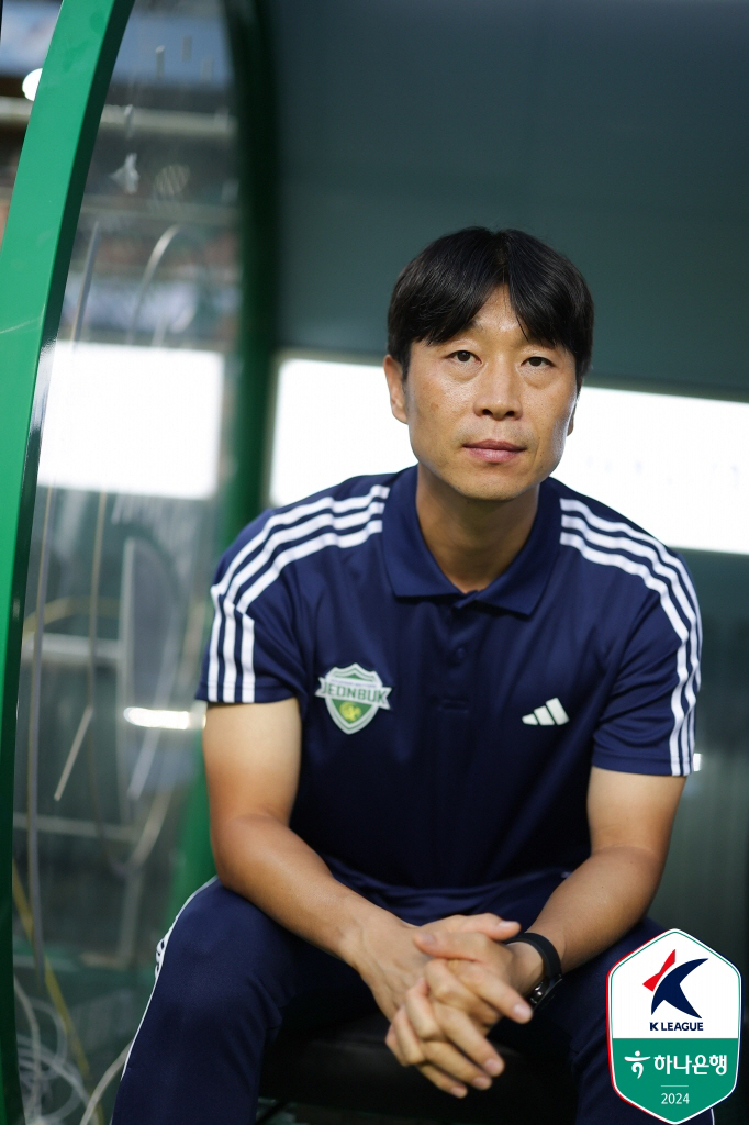 The reason for Lee Seung-woo's trip to the bench revealed by Kim Doo-hyun, 'We will gradually increase the time to play for condition problems'