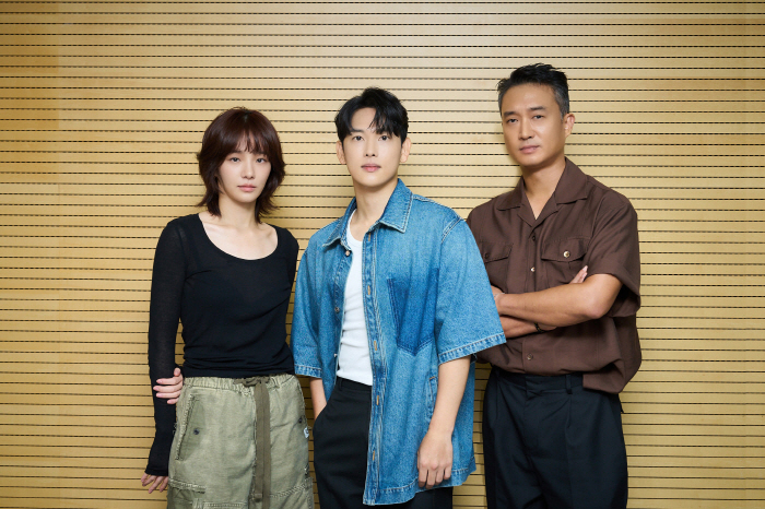  After Jeon Do Yeon, Lim Si Wan..Casting of 'Gilboksoon'Spinoff'''Warts' is revealed