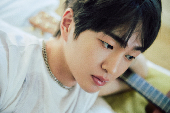  Onew 