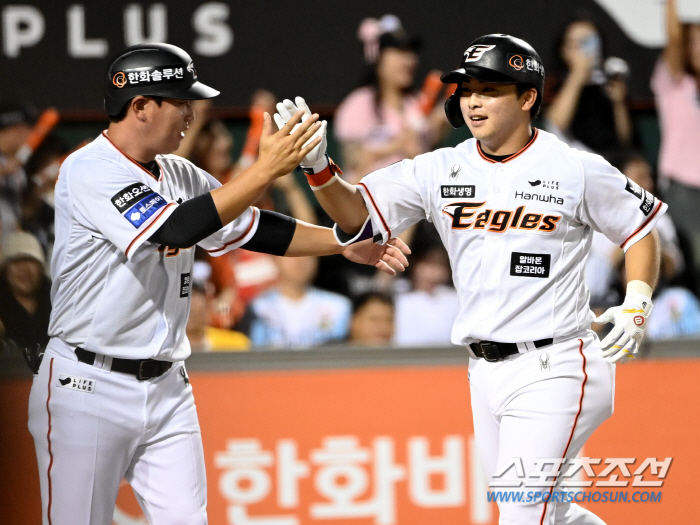 Moon Hyun-bin's come-from-behind gun 'Card No. 1 enemy'&Mundongju 160.1km bang! Overcoming bear phobia, Hanwha and Doosan are in 5th place with a 2G car chase 