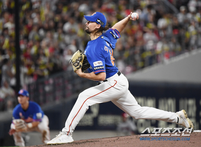 'KKKKKKK7 innings no hit' Daejeon Jesus' birth? Hanwha Weiss, who drew a standing ovation, pitched 7.2 innings 