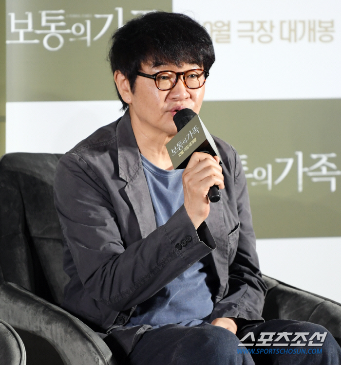  Movie 'Ordinary Family' Director Heo Jin-ho