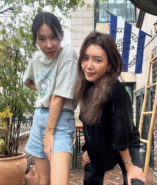 Chae Jung-an, 'Lee Ji-hye  Lipsless Kang Si'...'Cute friendship with sincerity in making fun of the real friend'