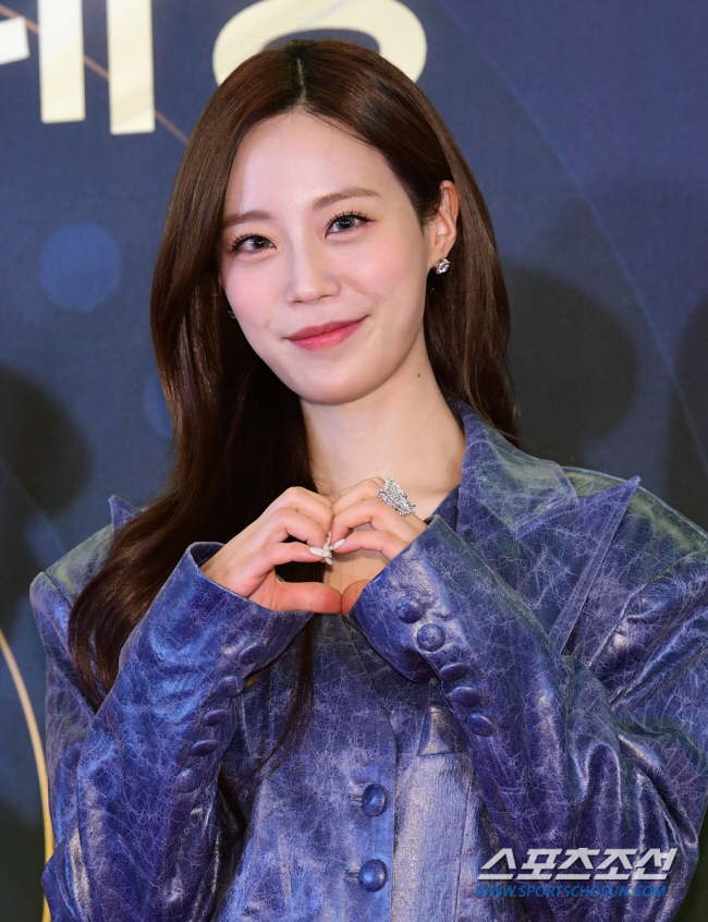 Kara Heo Young-ji Ends 10-Year Relationship with DSP 'Cheering for Future' (Official) 