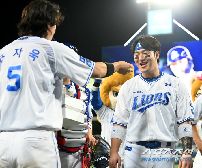 You called Hwang Dong-jae, the first starter of the season, Park Byung-ho, who achieved 400 home runs...