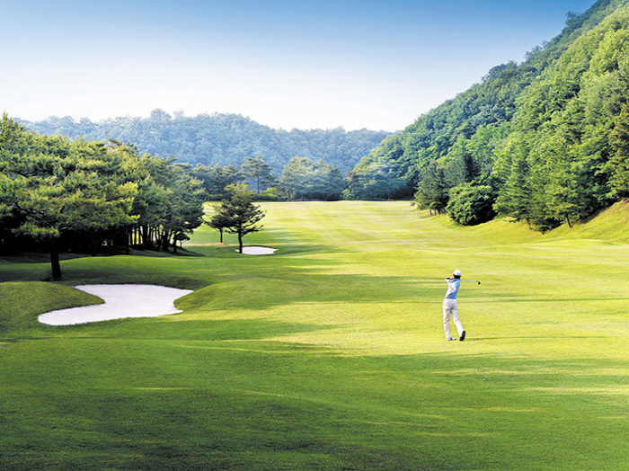  Korea Golf Club Management Association Announces Members' Golf Club Holiday-Opening Status