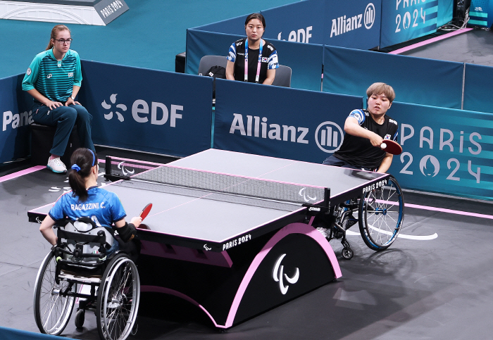  Women's Table Tennis 'Hope'Yoon Ji-yu succeeded in going to the singles final, and tried ping pong for the second time