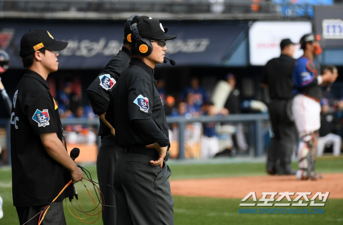 'The referee saw it, and there was no wrongdoing.'Lee Young Bin's first consecutive hitters