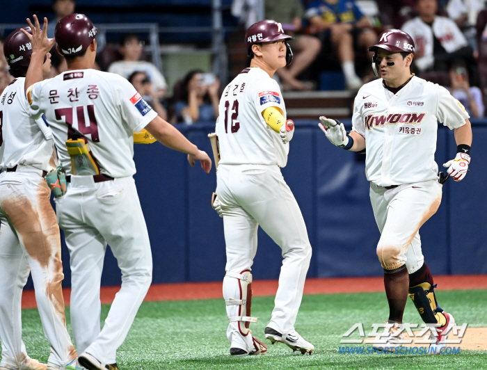 Heyesus 7 perfect innings, 'Kim Taek-yeon's appearance' After catching Doosan, he escaped for 3 consecutive years 