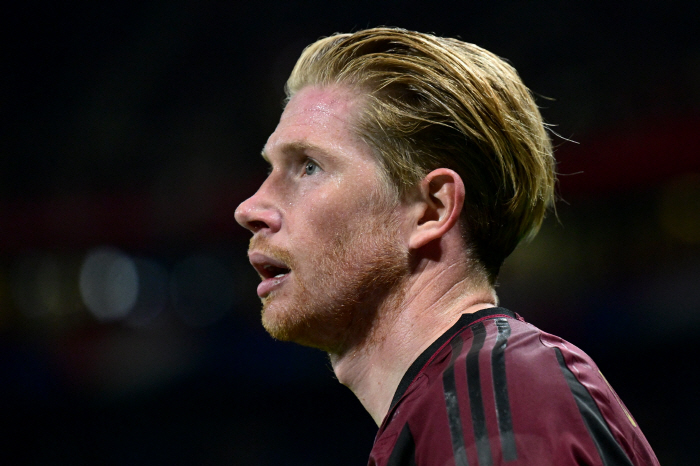 I want to quit the national team because the kids don't play.' Furious Der Bruyne bombshell