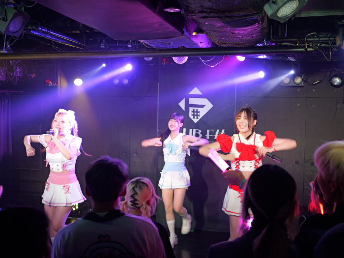 I went to Japan, too! Korea's underground idol group is performing in the mainland, too