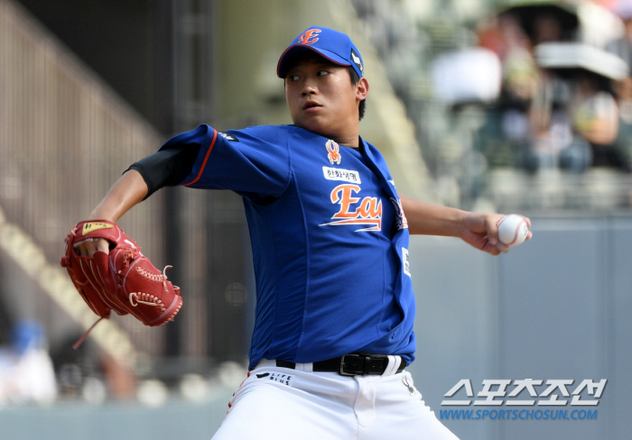 Moon Dong-joo's expiration → Barria's 3rd ⅔ innings collapse of 6 runs'4 consecutive losses' Hanwha, Kim Ki-joong, not Ryu Hyun-jin, will appear