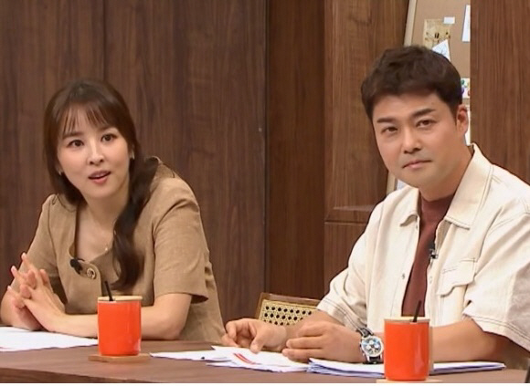 Jeon Hyun-moo, what did you say that made Han Hye-jin scold you?In the 8th grade, 'Did your father'('Teachers')