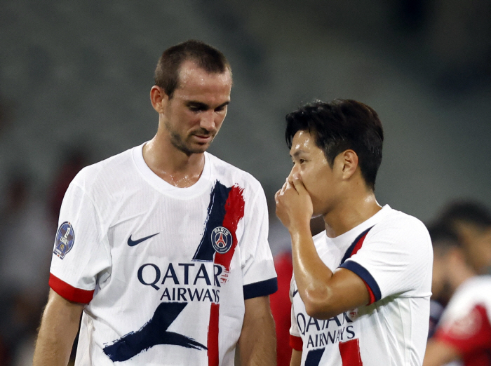 Even if we do this well, we don't have to start with LEE? Enrique 'What We Did Well'→Coach Lee Kang-in is really impressive'...PSG to win 3-1 over Brest for opening 4th straight win