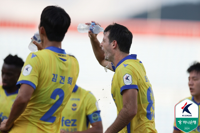 Incheon was the only one who failed to win in the relegation zone''Lee Dong-joon's winning goal' lost 0-2 to Gimcheon' 'Failure to come out last'