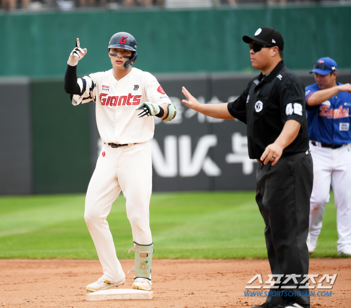 Lotte Autumn Baseball's Hope Blooms! 'Hwang Sung-bin's 4th base → Ko Seung-min  Yoon Dong-hee's 10 RBI joint → 9 points Big innings overturning Show' won the competition between the four teams