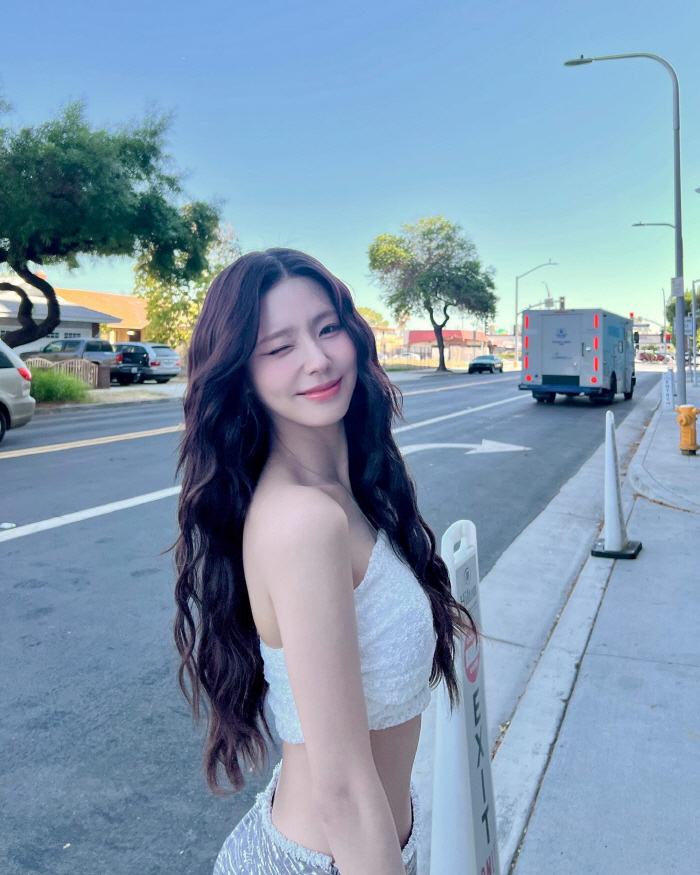 ''Looking and body shape, I won't lose weight'' (G)I-DLE Mi-yeon and Anaheim also showed off their perfect physical features