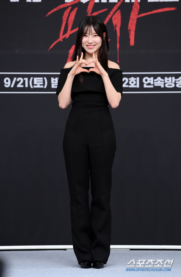 'Judge from Hell''Kim A-young'SNL'Have various eyes besides 'Clear Eyes', so please look forward to it.'