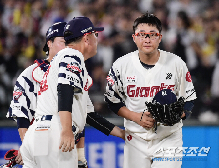 'Lee Seok-jeung' Choi Won-tae won 9 times, Hong Chang-ki 5 hits, Austin 2 RBIs, LG won 7 to 4. 'A disaster caused by excessive greed' Lotte's 5th round has moved away 