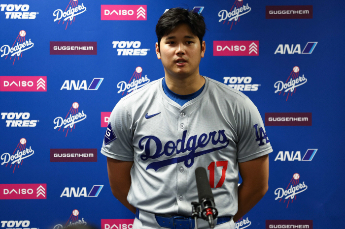 Ohtani drank a glass of eye mask in his mouth. It tasted good'