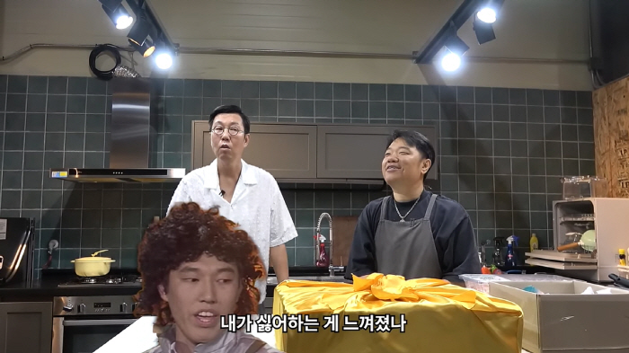 Kim Young-chul and Okdongja 'Gagman Dung-gi'Reveal 'I got hurt because he hated me' (Original by Kim Young-chul)