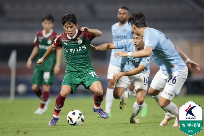 Daejeon-Jeonbuk-Jeonbuk-Jon-Seon-Seon-Seon-Seon-Uk Kim Hyun-wook-Hernandez...Martha-Lee Seung-woo is 'Bench'