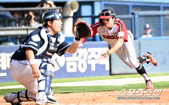 'I kept third place.' 'Jun PO Magic Number 1'. Megatwinspo LG won 9-5. Doosan is now in fourth place, too. 