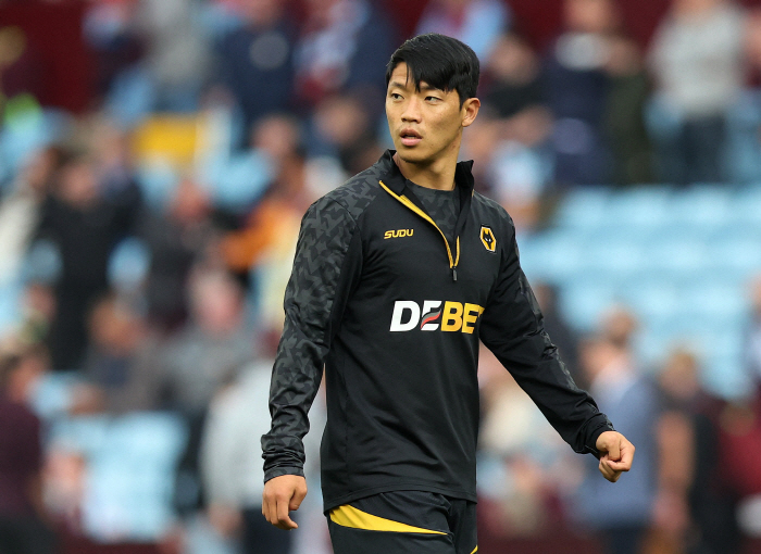 'Worst player of the season'Hwang Hee-chan is deprived of even the opportunity →'Shocking Out'...Wolverhampton came from behind to lose 1-3 against Aston Villa