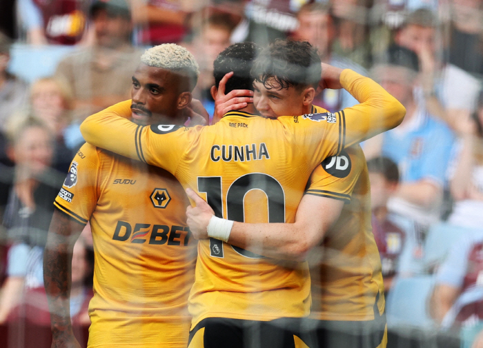 'Worst player of the season'Hwang Hee-chan is deprived of even the opportunity →'Shocking Out'...Wolverhampton came from behind to lose 1-3 against Aston Villa