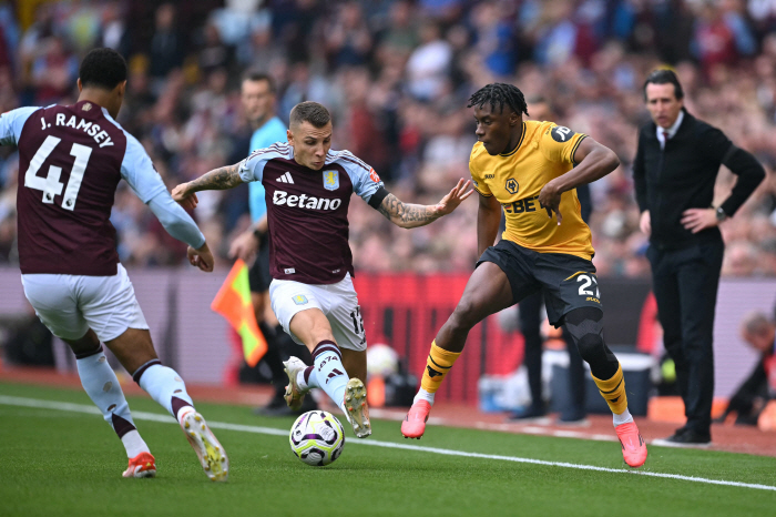 'Worst player of the season'Hwang Hee-chan is deprived of even the opportunity →'Shocking Out'...Wolverhampton came from behind to lose 1-3 against Aston Villa