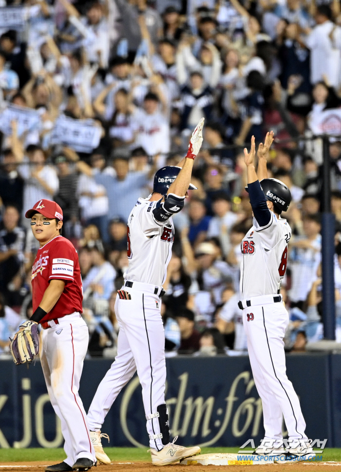 'Bulpen Baseball saves the team' Doosan blocked SSG from winning seven games in a row and secured fourth place 