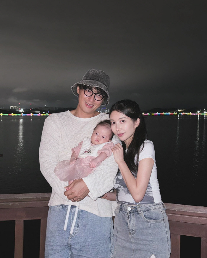 'Ayane ♥' Lee Ji-hoon sheds mental energy from his daughter's emotional exhaustion on the 69th. 'Crying and laughing...'It's all like that, right?'