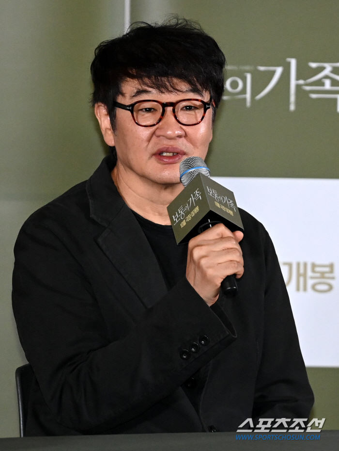 Director Huh Jin-ho of 'Normal Family''I also sympathize a lot with parents who raise children while making movies'