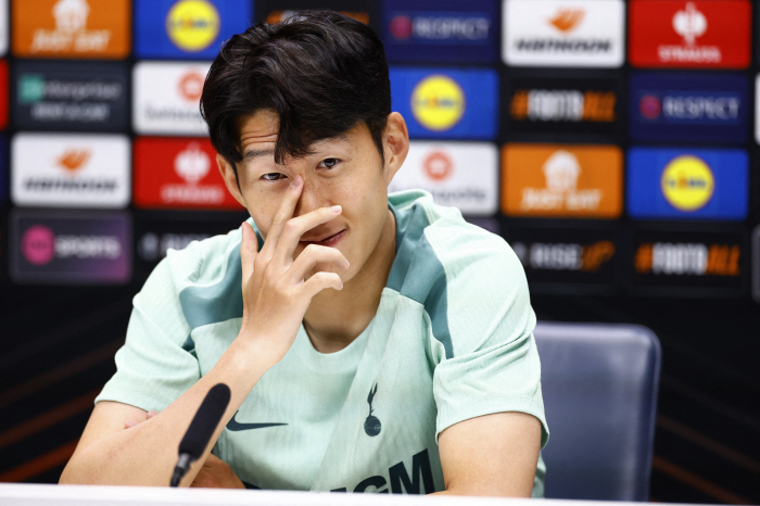 The biggest shock of all time! 'We didn't have any conversation' Son Heung-min and Tottenham's 10-year result is that they are neglecting to renew their contracts  throwing balls? To the fans, 'I want to be called a legend' is a sincere confession