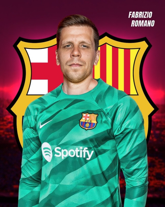 HERE WE GO, I'm coming to save Barcelona in crisis...Szczesny's Retirement Reversal