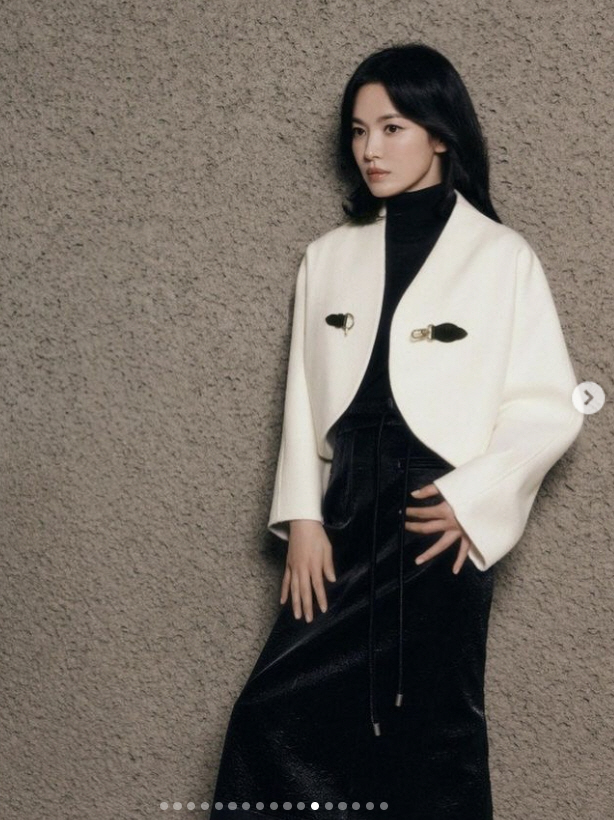 Song Hye-kyo 'Rare Full Body Shot' ratio completed with Kill Hill is crazy