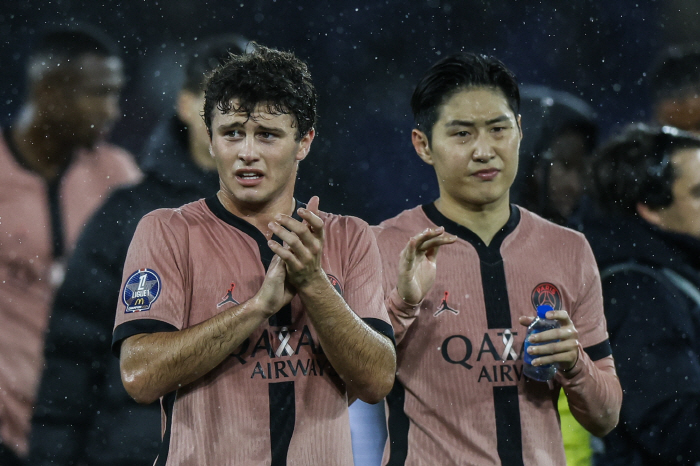 '3rd goal already'Lee Kang-in is really crazy, he flew completely...Director Enrique's all-time rave reviews 'It was really special'→PSG overpowered Ren 3-1''No. 1 in the league'