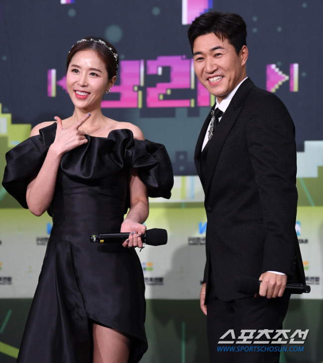 Coyote is also..Kim Jong-min, ♥ Younger Girlfriend 'CEO, Princess of a Rich Family ' 