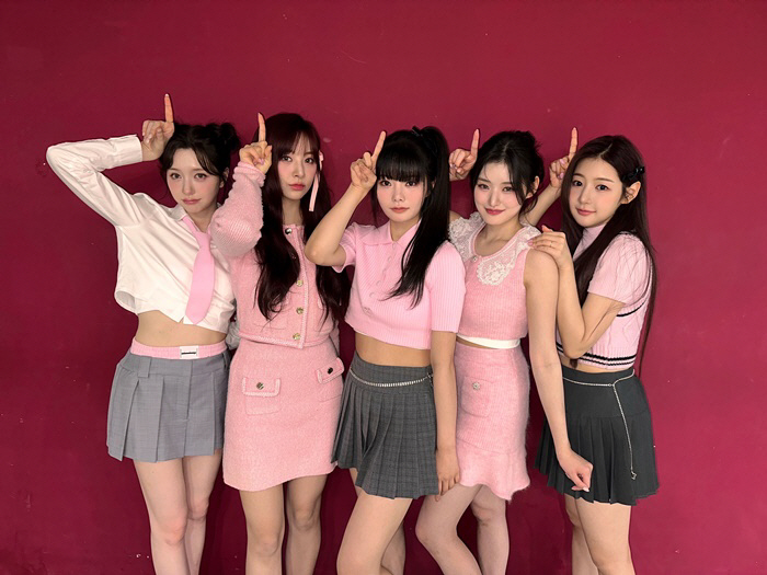 'SBS Boycott' P.T. P.T. P.T. P.P.T. made an emotional debut with MBC'Show! Music Core' 