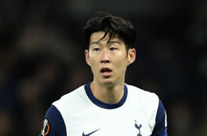 Son Heung-min, who fell, sacrifices again 'SON, wants to train.'Postec is concerned about putting in the Manchester United match