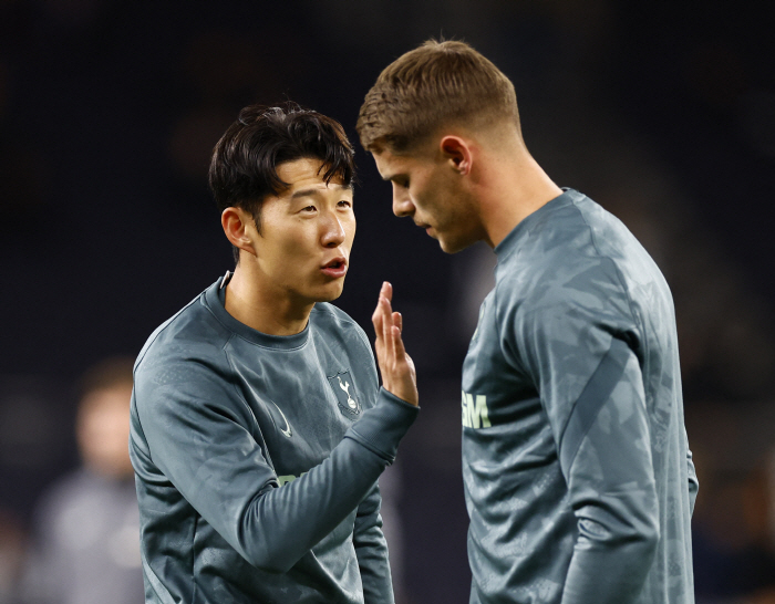 Tottenham, Son Heung-min's era will end soon..'No effort to renew the contract after 26 years'