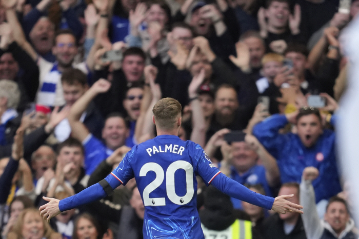 Cole Palmer, Holan, and Ronaldo are the first EPL players to win the 'first half of the pottrick' and beat Brighton 4-2 to '3 consecutive wins'