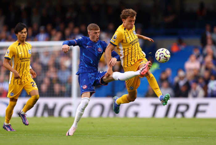 Cole Palmer, Holan, and Ronaldo are the first EPL players to win the 'first half of the pottrick' and beat Brighton 4-2 to '3 consecutive wins'