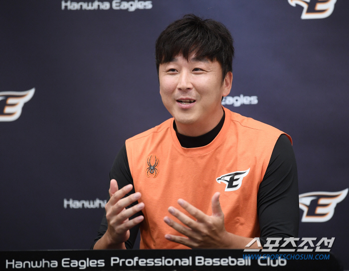 Good-bye! Eagles Park, good-bye! Jung Woo-ram Hanwha lost to NC in the final game 'Choi Sung-young good pitching' 