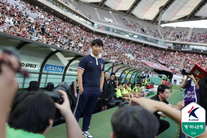 'Solver Ilyuchenko's 14th goal'FC Seoul beat Suwon FC 1-0 in front of'Choi Dae-jung'4th place Pohang in a score tie'