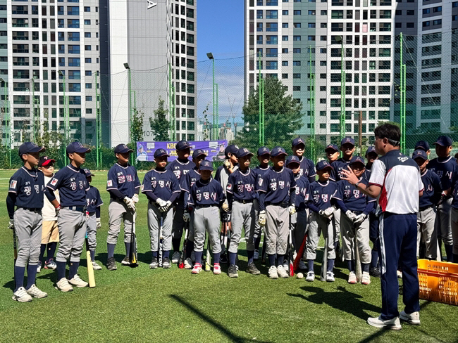 Ryu Ji-hyun - Choi Il-eon, national team coaches, Gwangmyeong Little One-Point Lesson